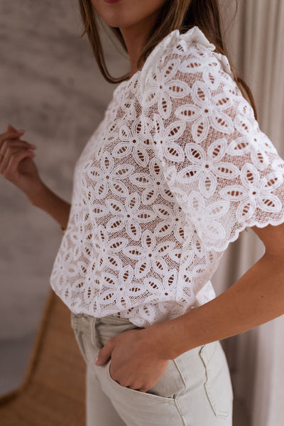 Flower Embroidery Blouse