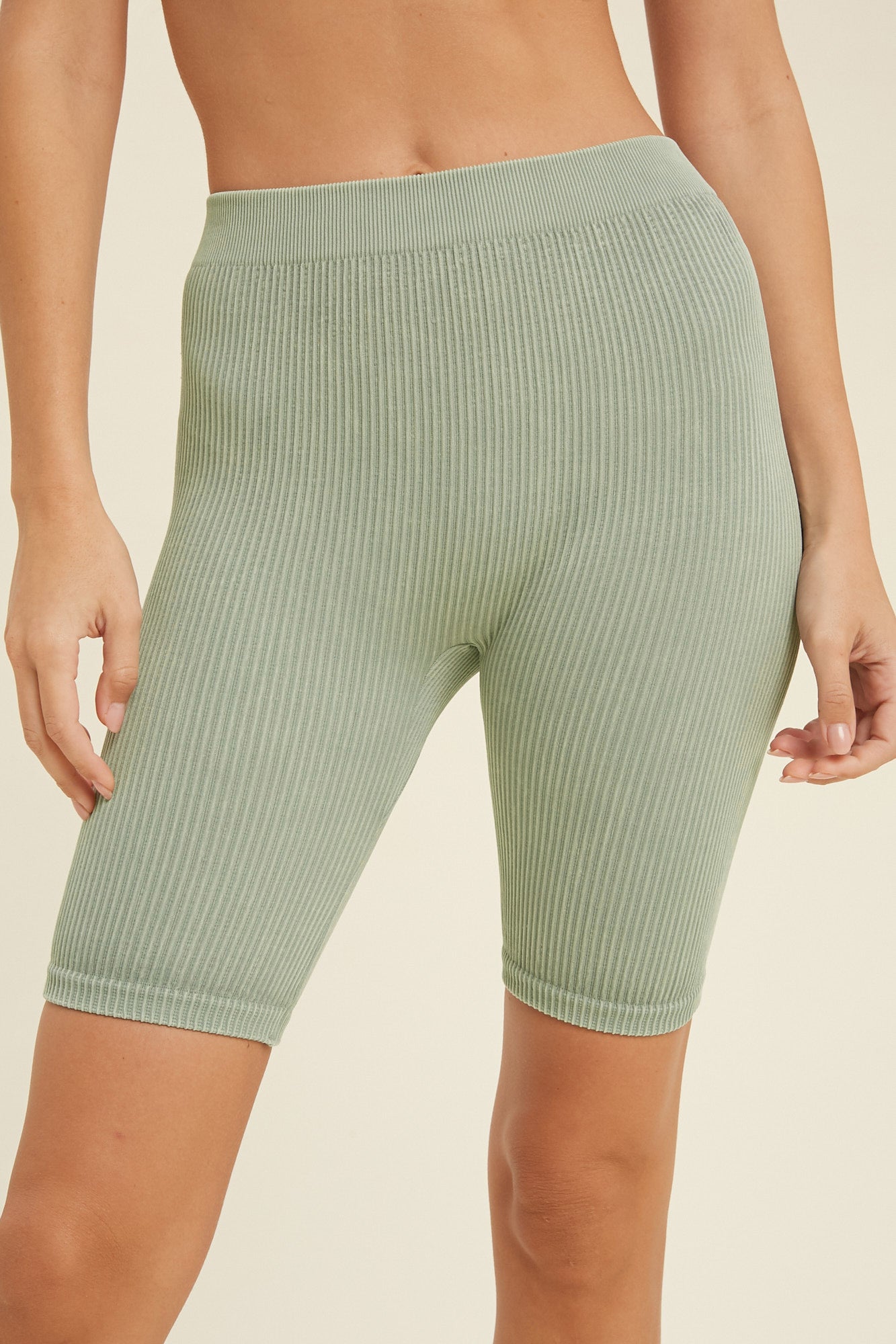 Seamless Ribbed Biker