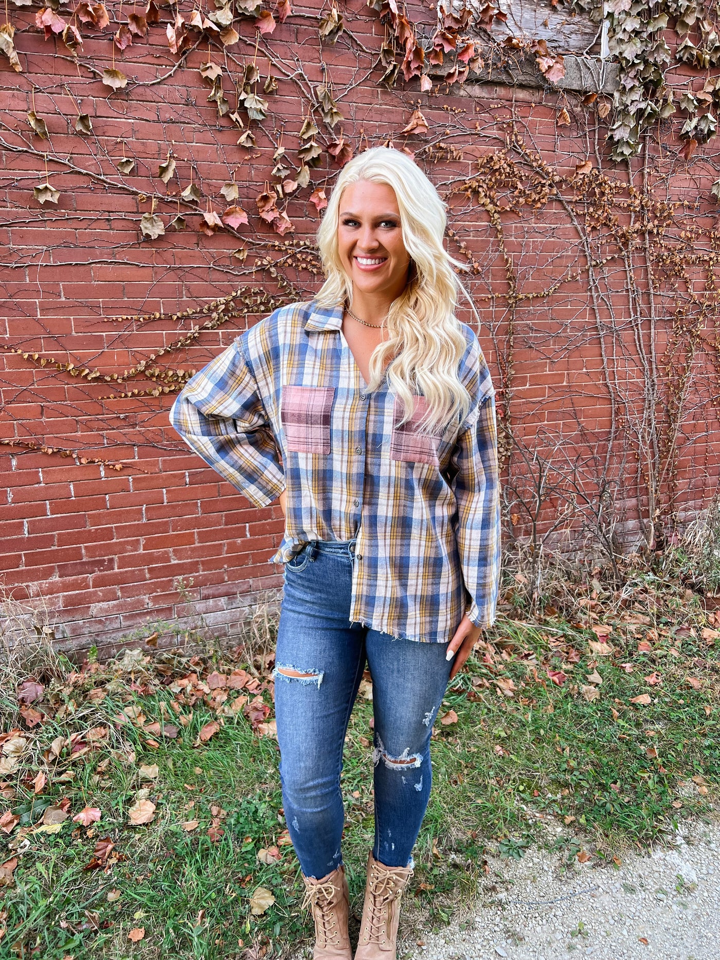 Plaid Pattern Asymmetric Button Shirt